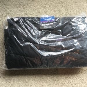 New Patagonia girls large black down jacket